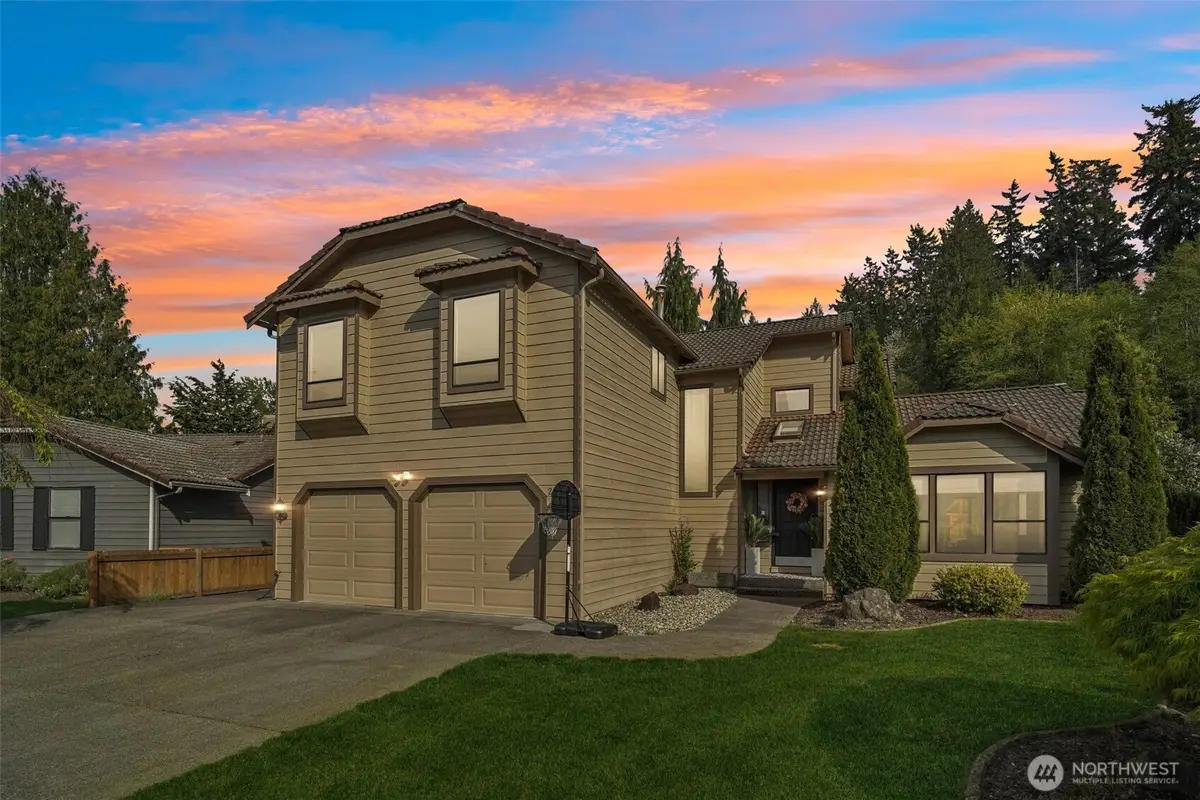 25114 Lake Wilderness Country Club Drive Se, Maple Valley, WA 98038 - #1