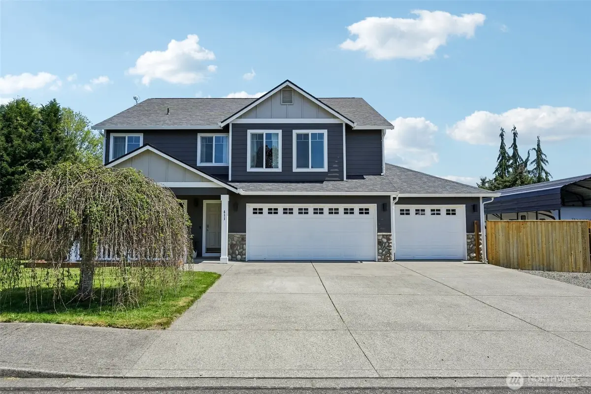 411 S Maple Avenue, Yacolt, WA 98675 - #1