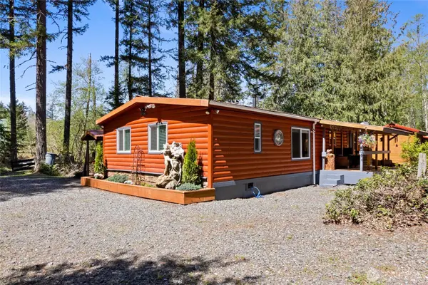 271 Skate Creek Road, Ashford, WA 98304