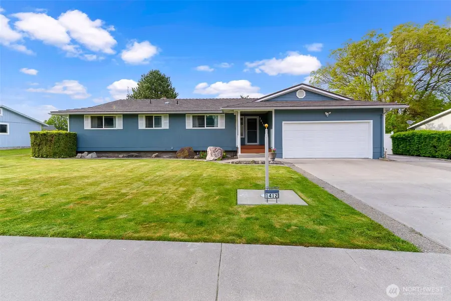 1412 W 15th Avenue, Kennewick, WA 99337 - #2