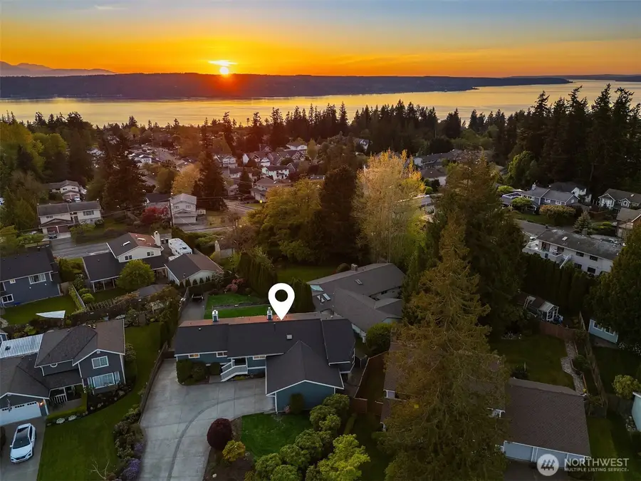 7081 47th Avenue W, Mukilteo, WA 98275 - #2
