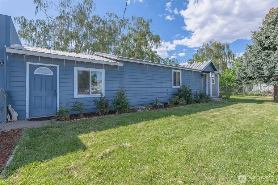 3432 Bainard Road, Malaga, WA 98828 - #2