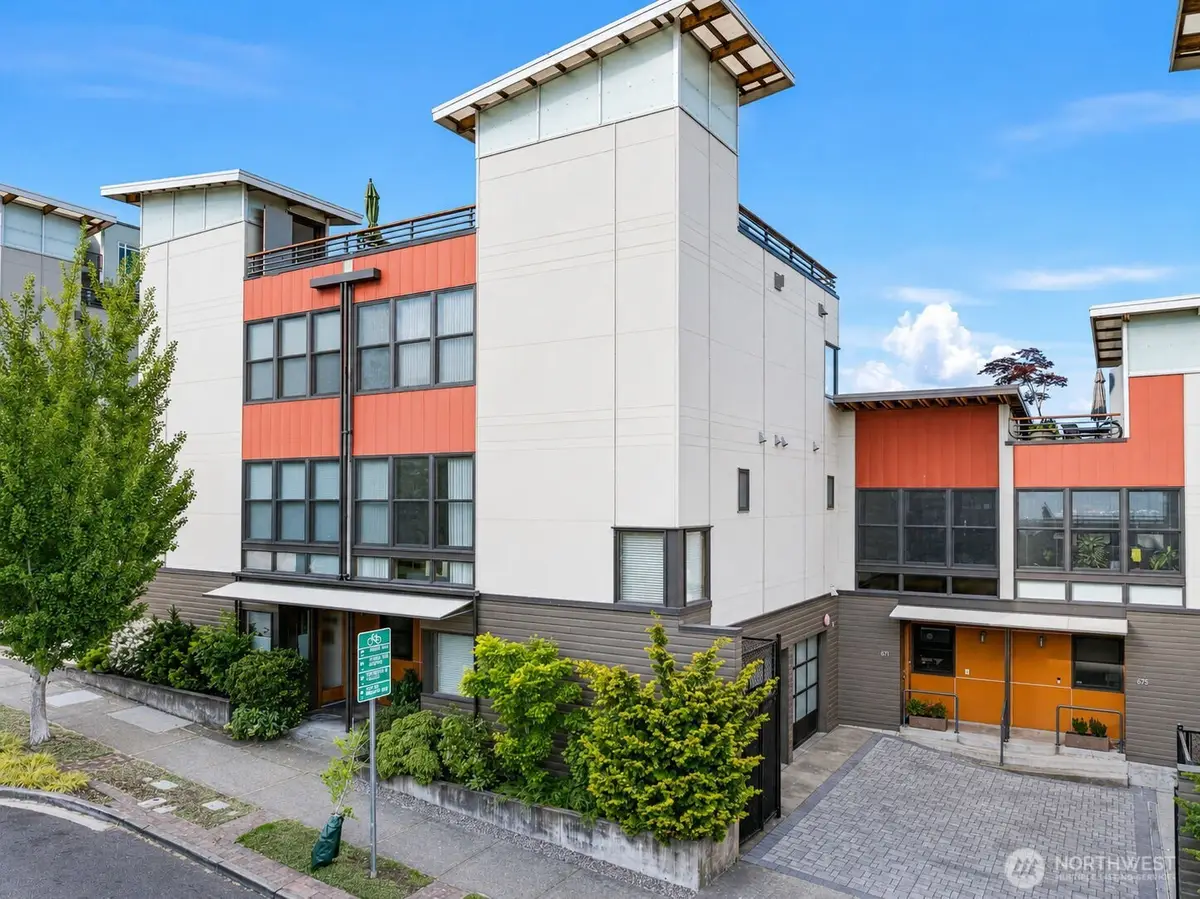 609 Fawcett Avenue, Tacoma, WA 98402 - #1