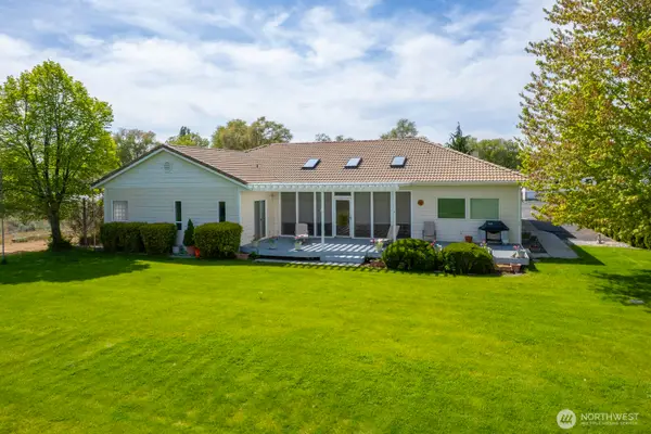 19185 St. Andrews Drive Nw, Soap Lake, WA 98851