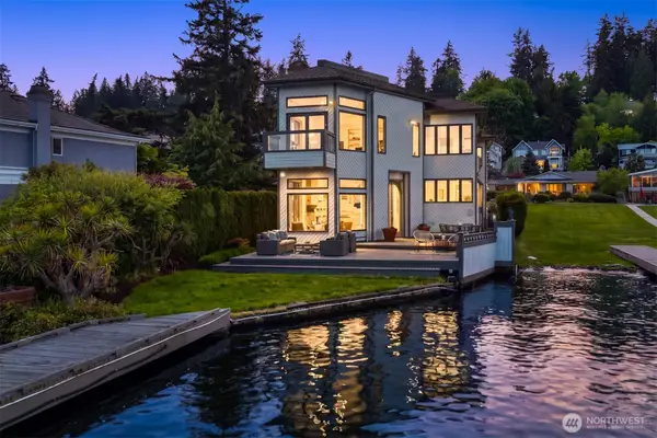 8503 NE Juanita Drive, Kirkland, WA 98034