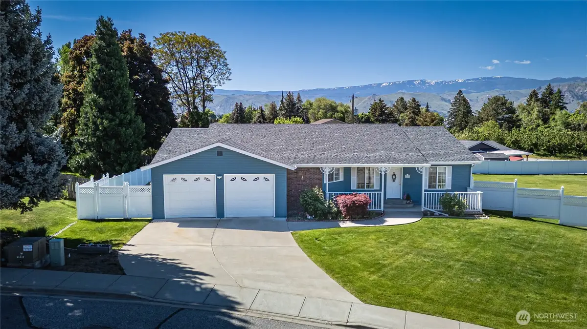 2038 Autumn Drive, East Wenatchee, WA 98802 - #1