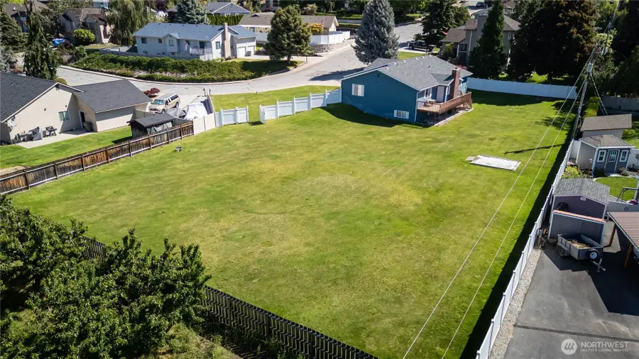2038 Autumn Drive, East Wenatchee, WA 98802 - #3