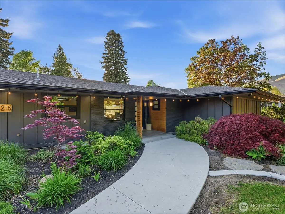 216 Paton Street, Cashmere, WA 98815 - #1