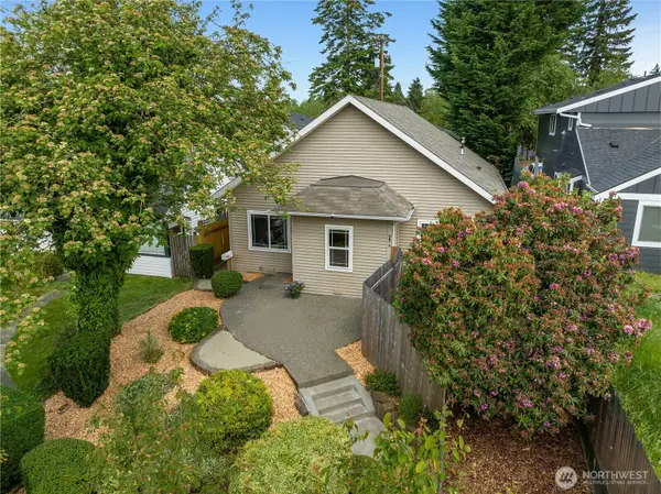 7910 20th Avenue Sw, Seattle, WA 98106