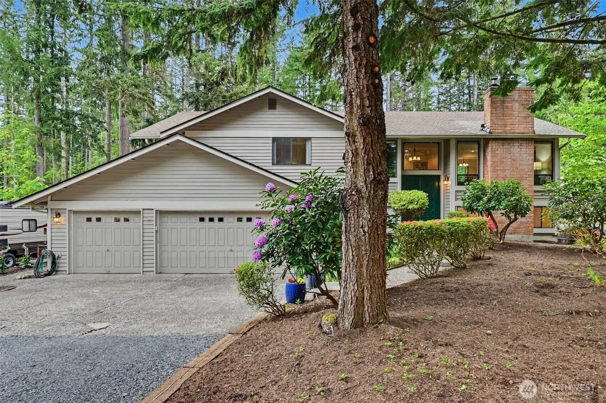 22934 SE 37th St, Sammamish, WA 98075 - #1