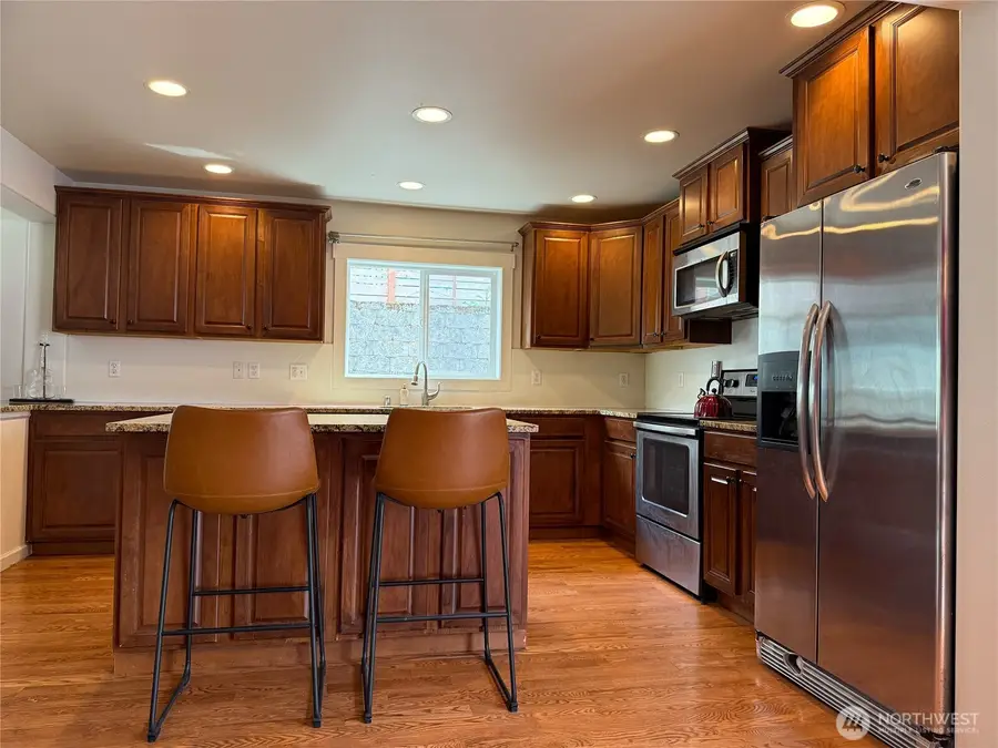3012 E Valley View Terrace, Tacoma, WA 98404 - #3