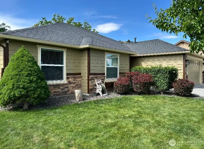 5805 W 23rd Avenue, Kennewick, WA 99338 - #2