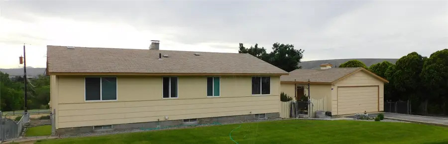 61 Lorry Lane, Selah, WA 98942 - #2