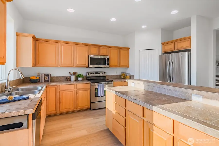 3910 61st Avenue E, Fife, WA 98424 - #3
