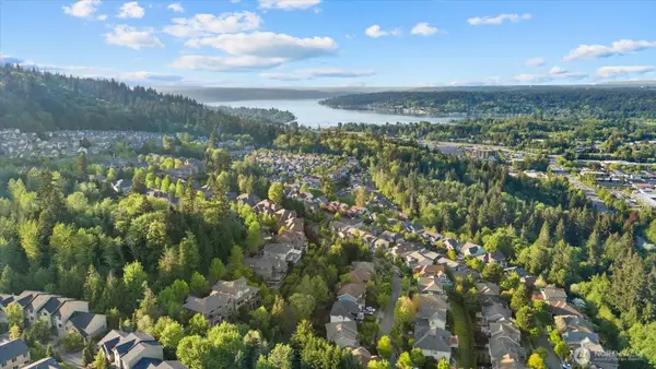 423 Sky Country Way Nw, Issaquah, WA 98027