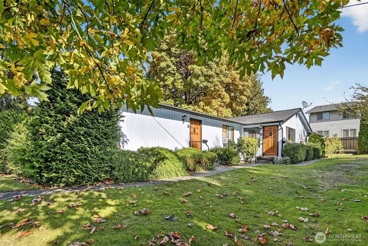 410 10th Street, Lynden, WA 98264 - #1