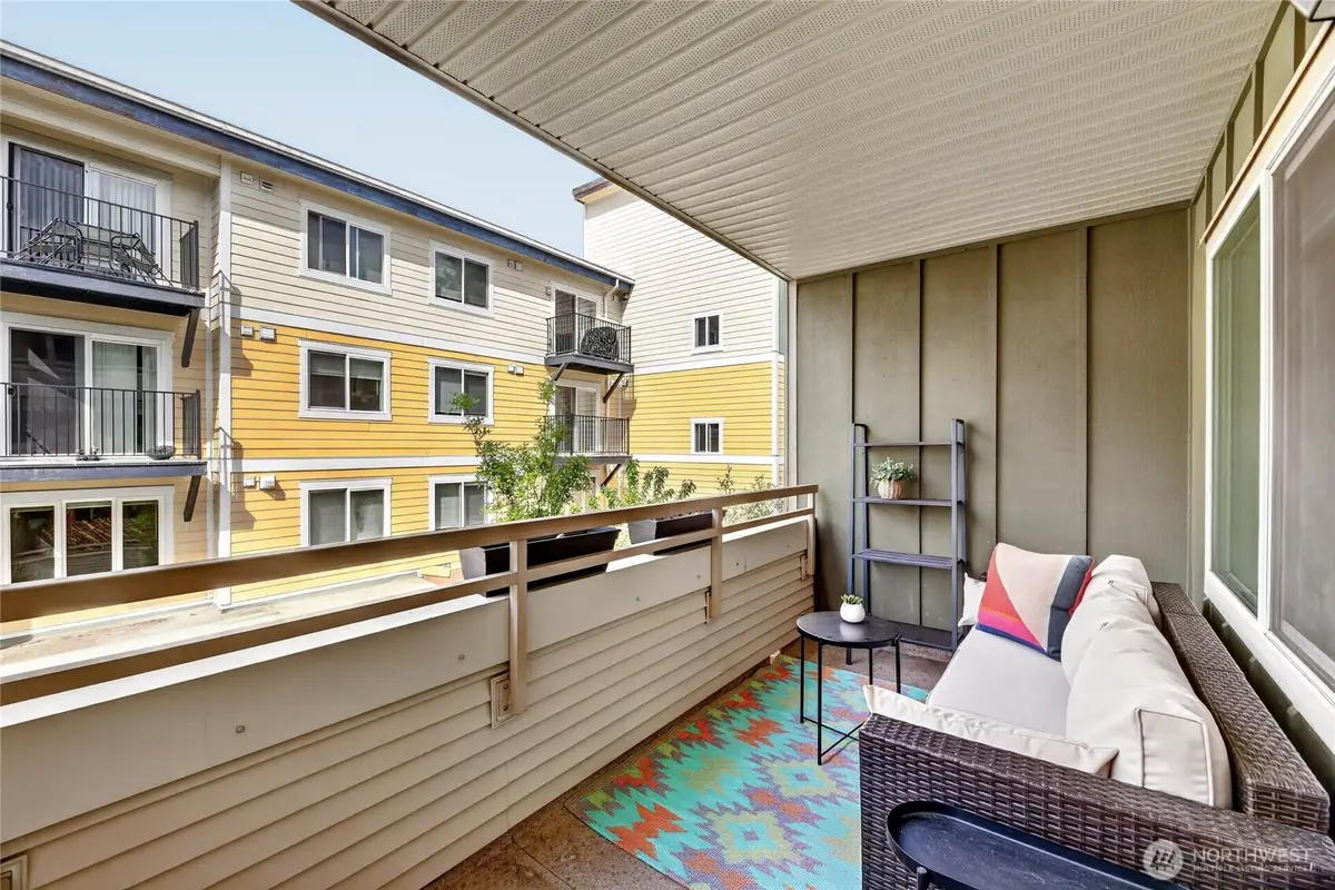 12534 15th Avenue Ne #22, Seattle, WA 98125 - #1