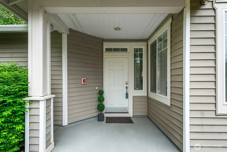 18740 109th Lane Se, Renton, WA 98055 - #2