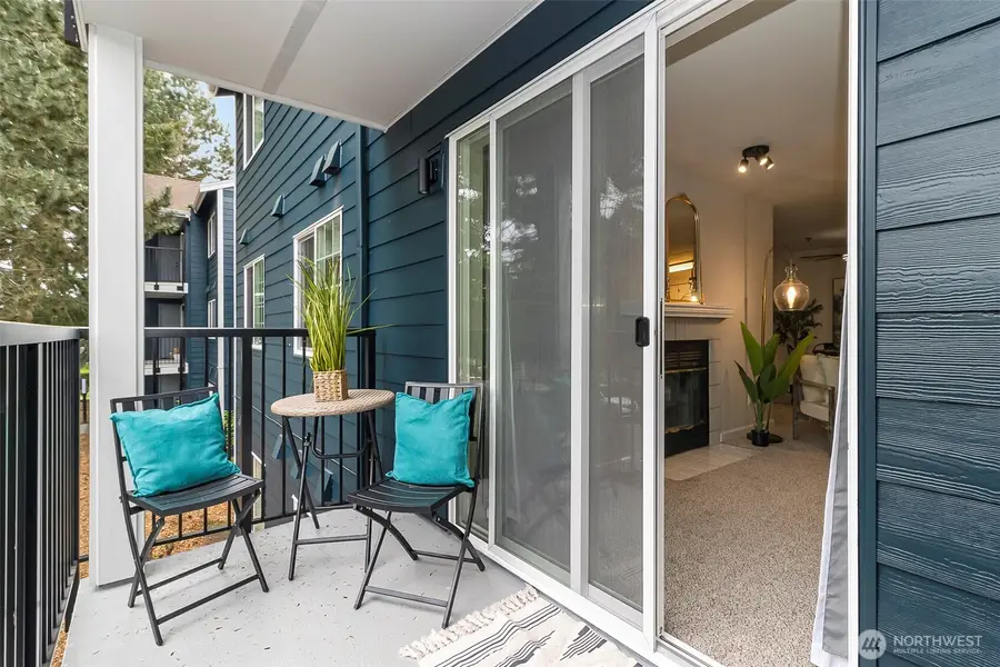 215 SW 100th Street #D207, Everett, WA 98204 - #3