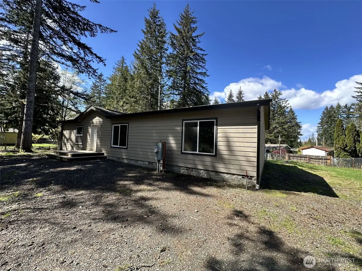 21 E Eastlake Dr, Shelton, WA 98584 - #1