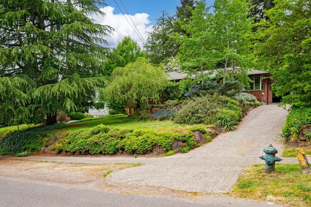 2624 NE 82nd Street, Seattle, WA 98115 - #1
