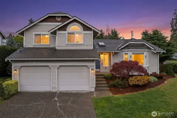 7918 115th Avenue Se, Newcastle, WA 98056