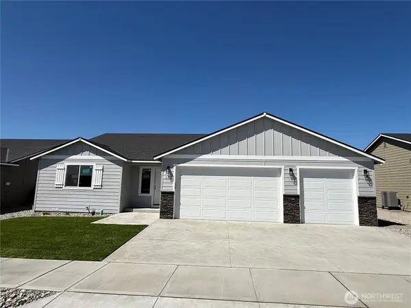 170 Salmon Drive, Wenatchee, WA 98801