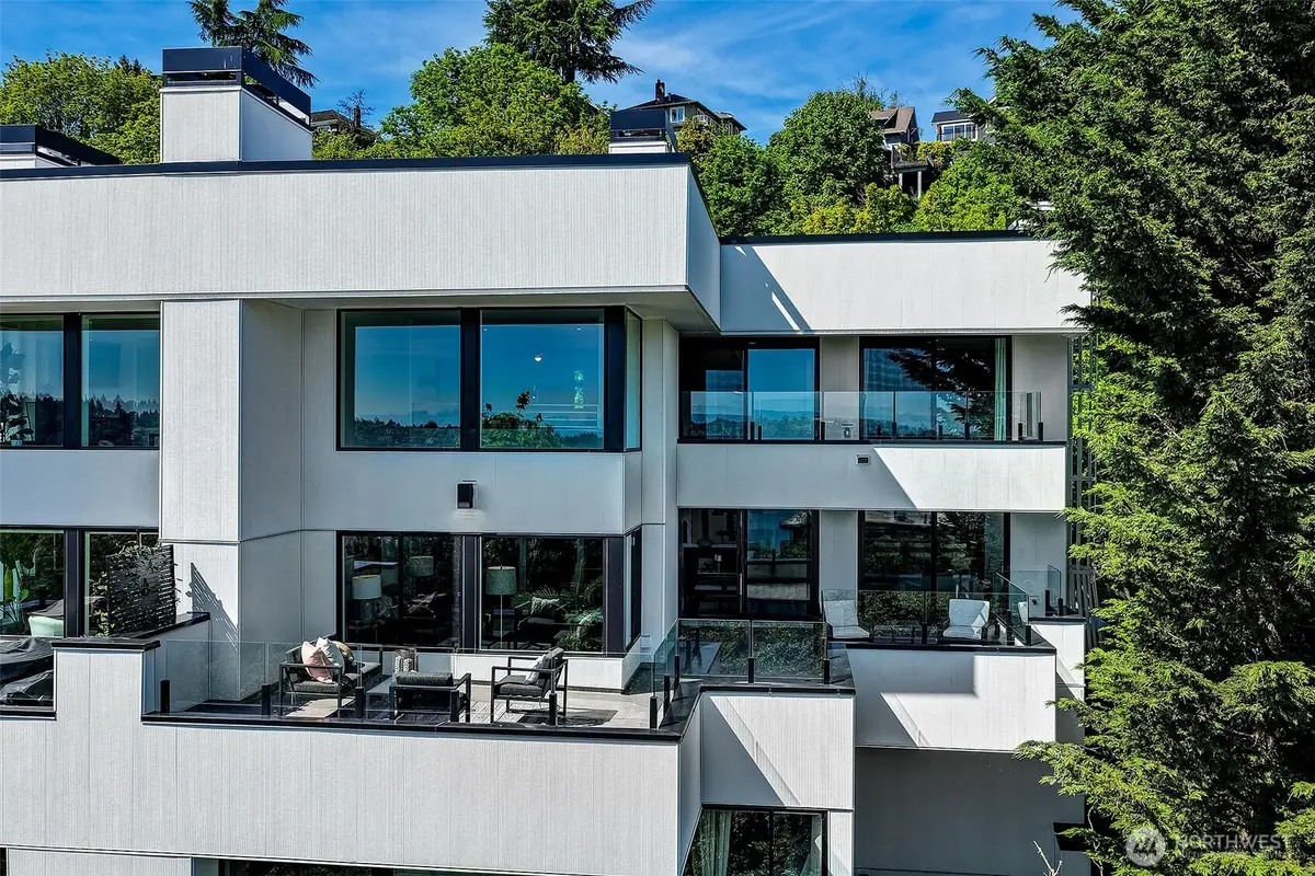 2400 Aurora Avenue N #210, Seattle, WA 98109 - #1
