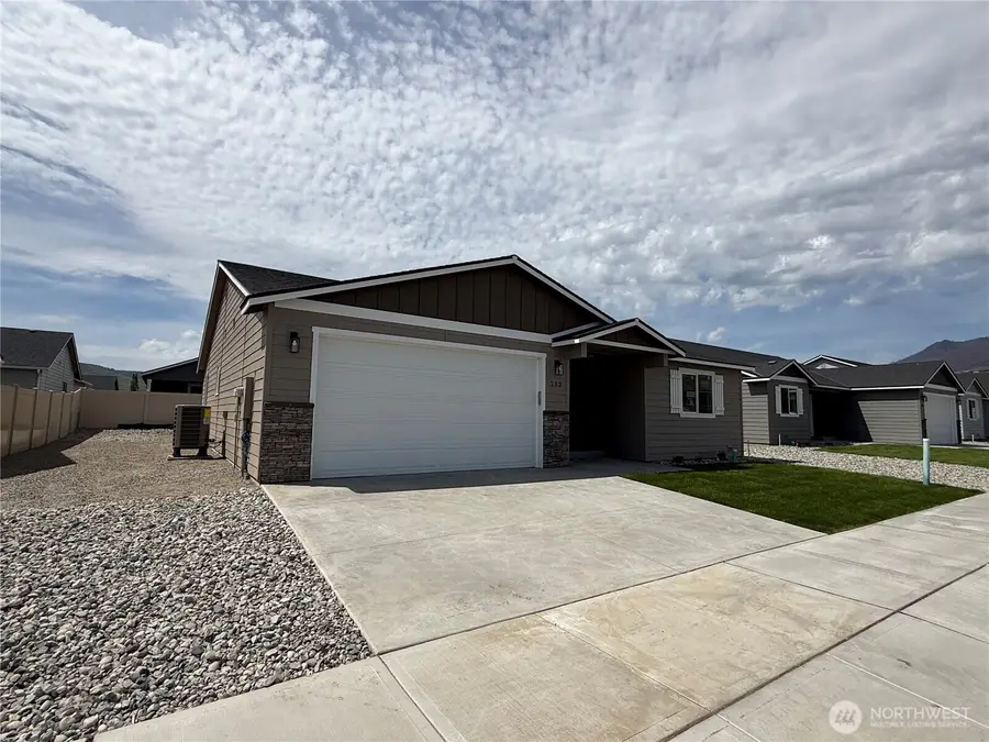 202 Salmon Drive, Wenatchee, WA 98801 - #3