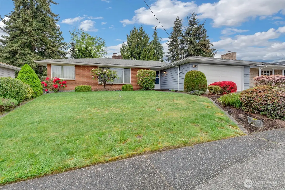 5242 N 10th Street, Tacoma, WA 98406 - #1