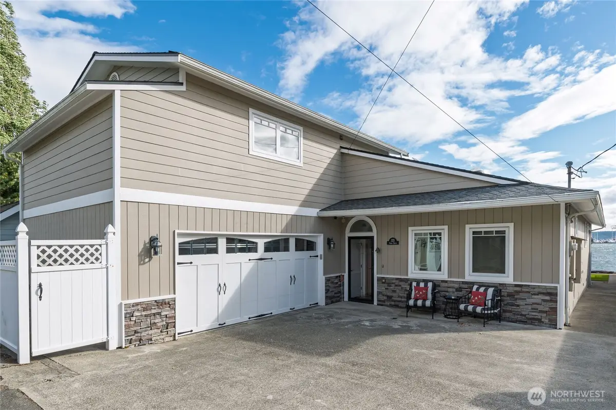325 Shore Drive, Bremerton, WA 98310 - #1