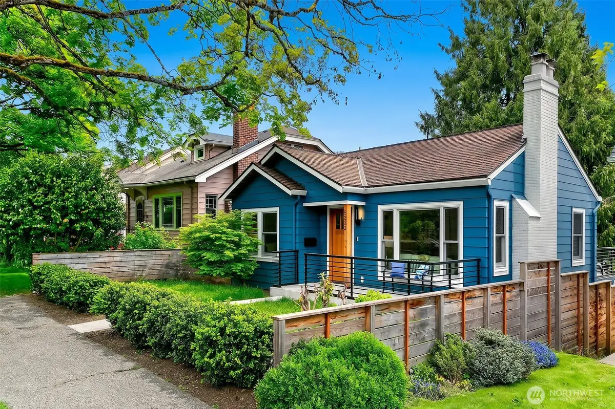 5232 38th Avenue Ne, Seattle, WA 98105 - #1