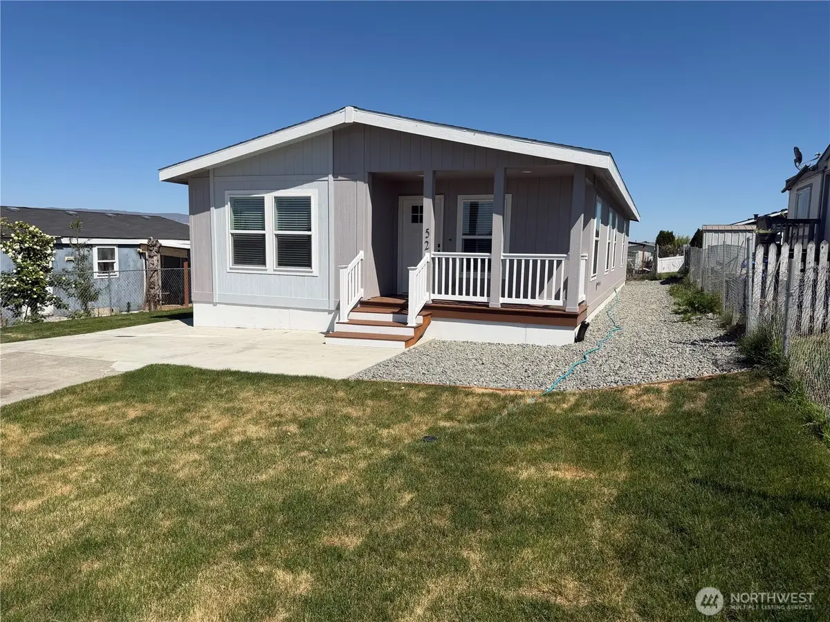 402 Maple Avenue #52, Sunnyside, WA 98944 - #1