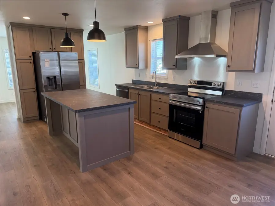 402 Maple Avenue #78, Sunnyside, WA 98944 - #3