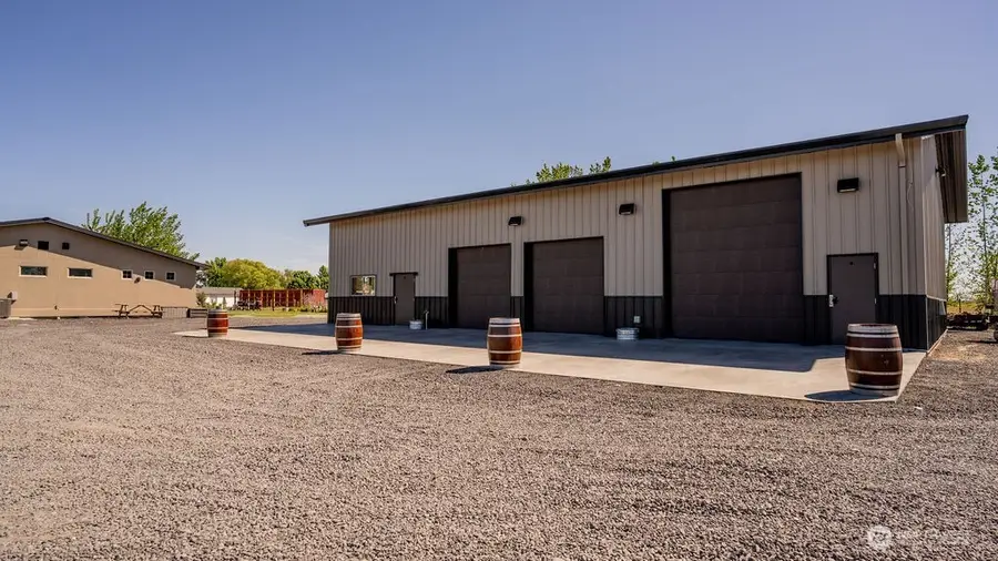 3962 Road F Ne, Moses Lake, WA 98837 - #2