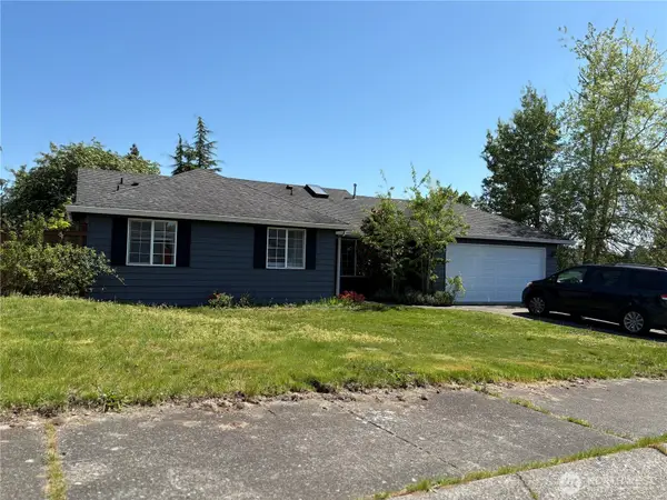 11831 SE 261st Place, Kent, WA 98030