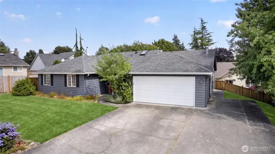 11831 SE 261st Place, Kent, WA 98030 - #3