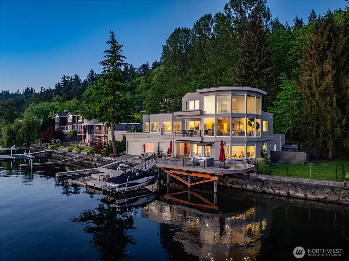 2007 E Lake Sammamish Parkway Ne, Sammamish, WA 98074 - #1