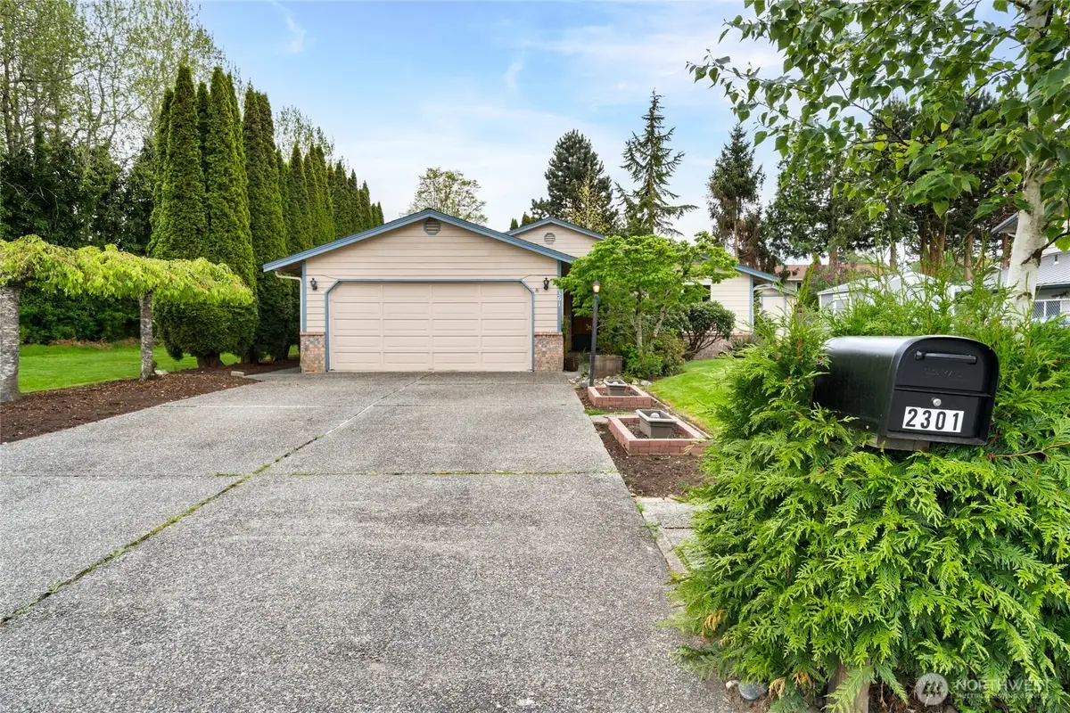 2301 30th Street, Anacortes, WA 98221 - #1