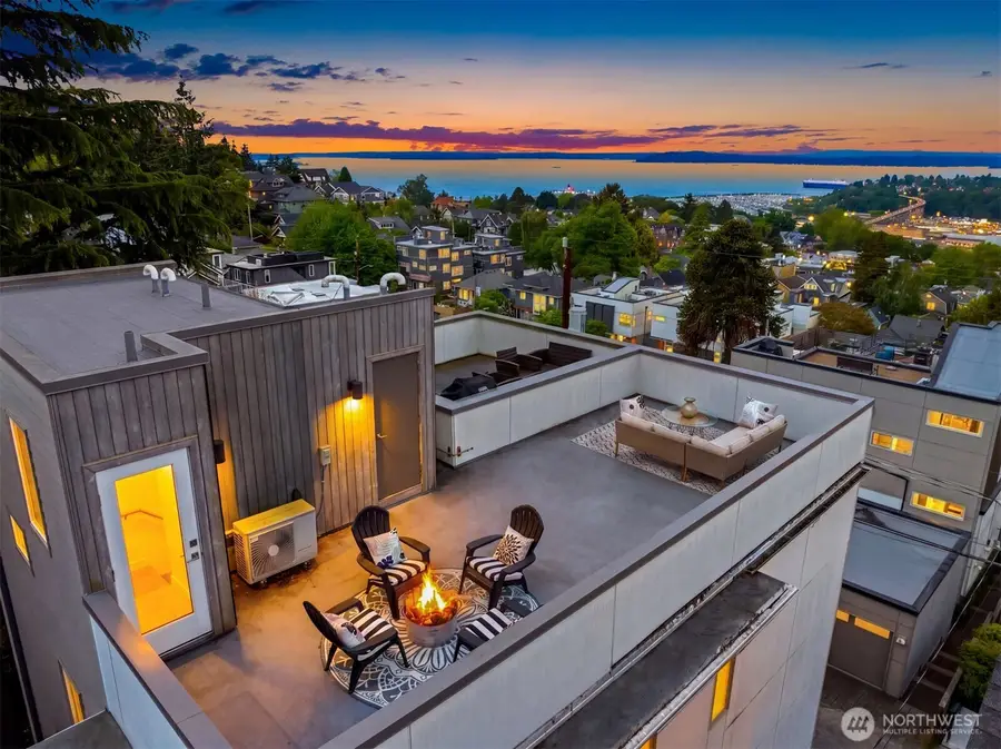 1935 7th Avenue W, Seattle, WA 98119 - #3