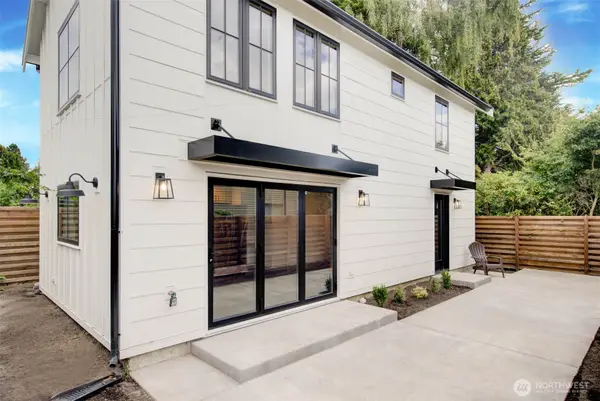 4608 NE 47th Street, Seattle, WA 98105