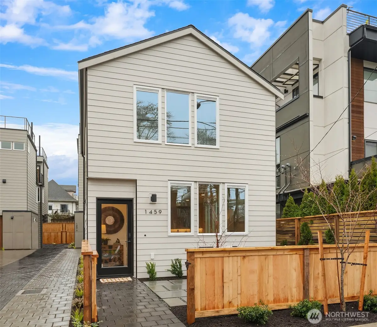 1453 22nd Avenue, Seattle, WA 98122 - #1