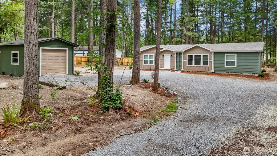 34517 8th Avenue Ct E, Roy, WA 98580 - #3