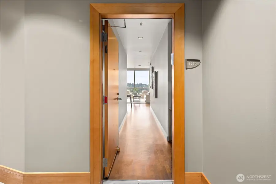 10650 NE 9th Place #1925, Bellevue, WA 98004 - #3