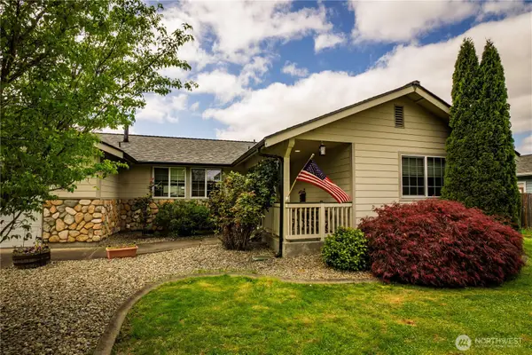 10001 Beth Court Se, Yelm, WA 98597