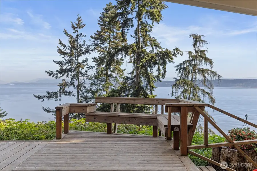 2659 S East Camano Drive, Camano Island, WA 98282 - #3