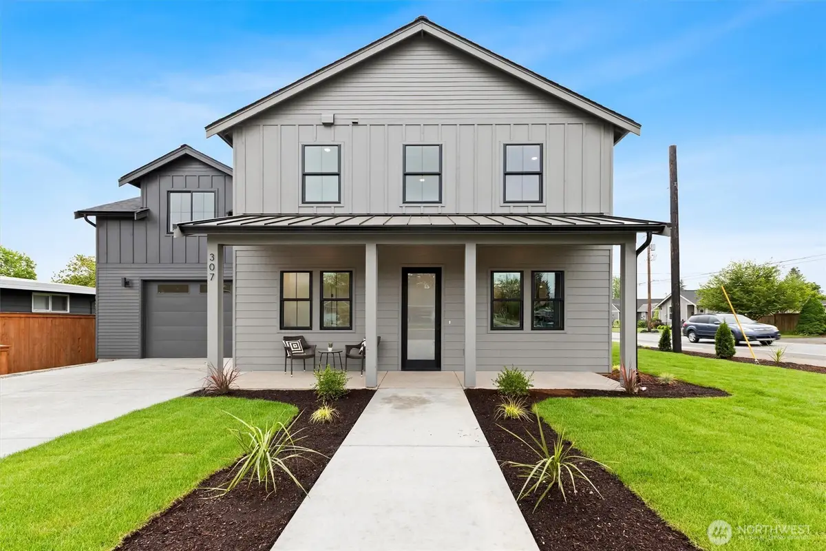 307 S 17th Street, Lynden, WA 98264 - #1