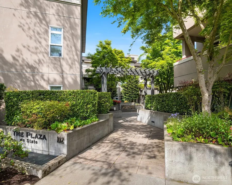 102 State Street S #206W, Kirkland, WA 98033 - #3