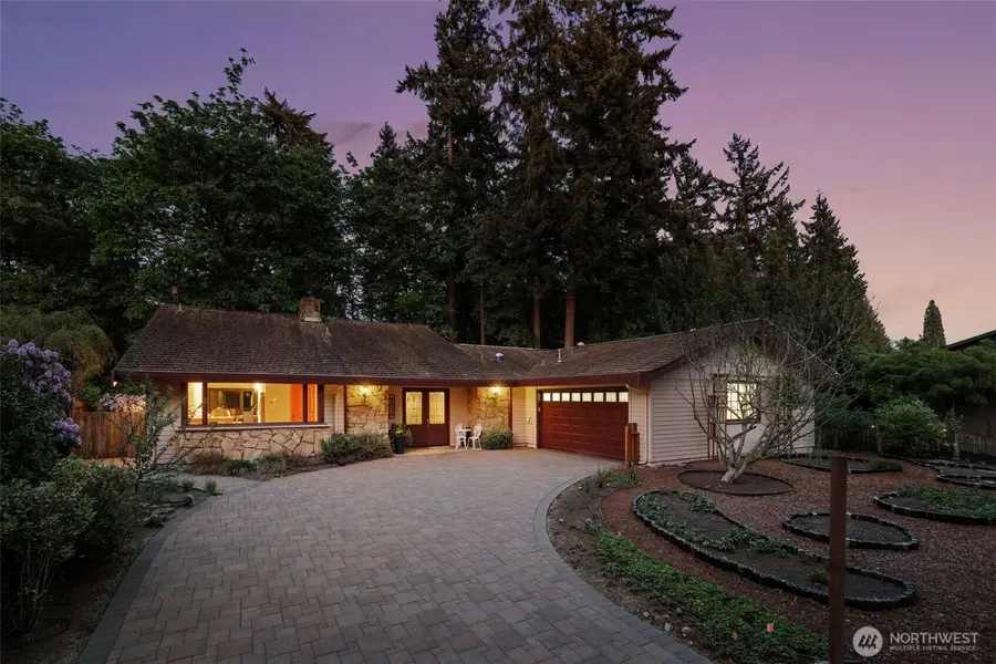 6036 129th Avenue Se, Bellevue, WA 98006 - #2