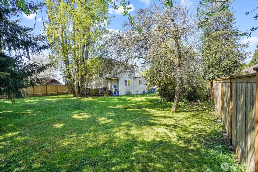 1417 SW Donovan Street, Seattle, WA 98106 - #3